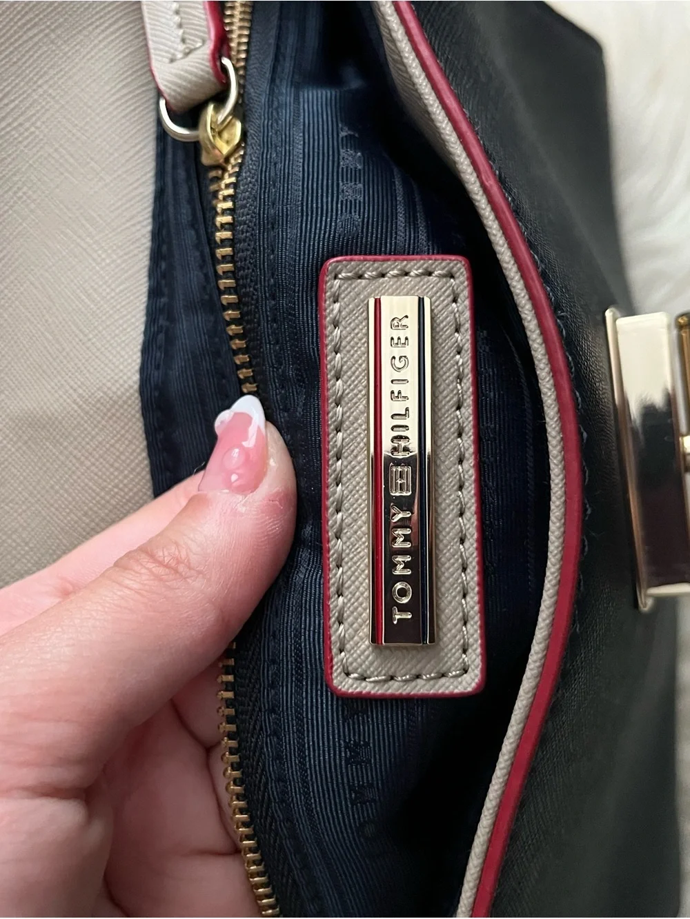 Tommy Hilfiger Two-Tone Chain Shoulder Bag in Beige and Black